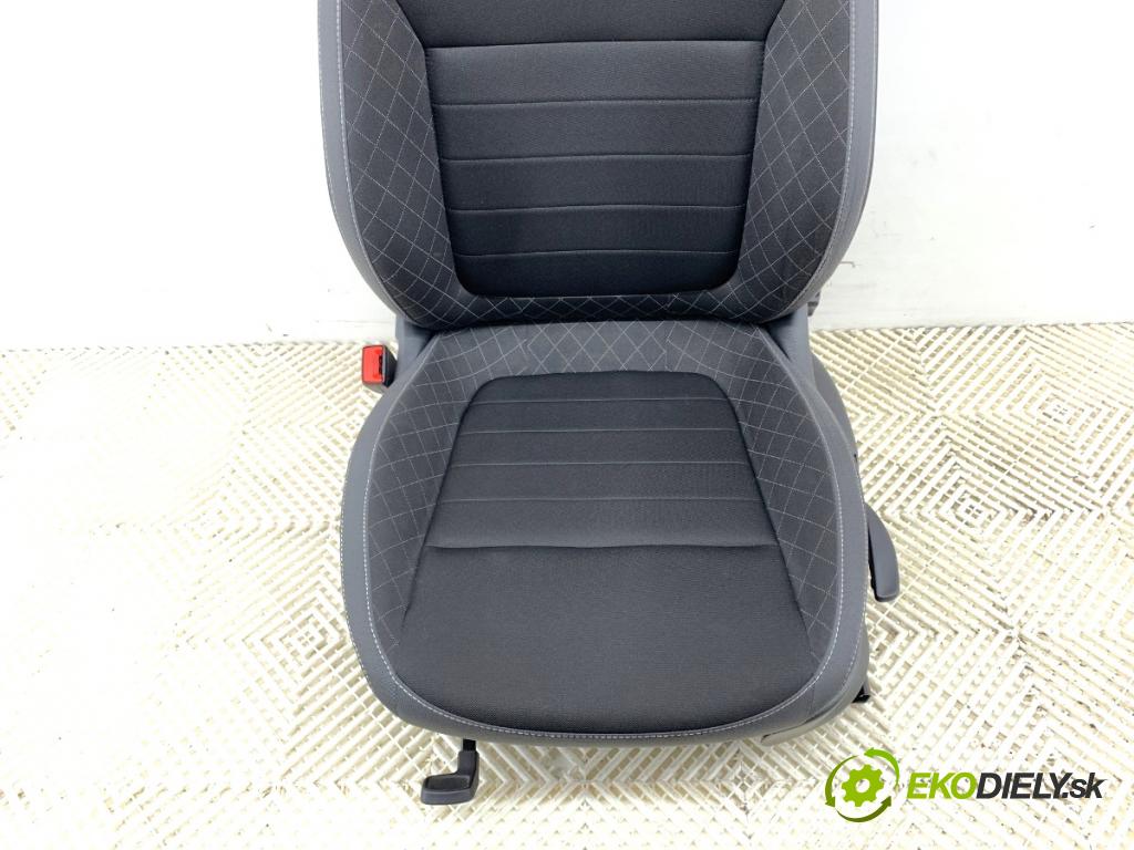 SKODA FABIA III (NJ3) 2014 - 2022    1.0 TSI 70 kW [95 KM] benzyna 2014 - 2022  Sedadlo ľavy predný