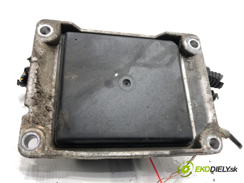 OPEL CORSA D (S07) 2006 - 2014    1.2 (L08, L68) 59 kW [80 KM] benzyna 2006 - 2014  riadiaca jednotka Motor 55557933 (Riadiaca jednotka)