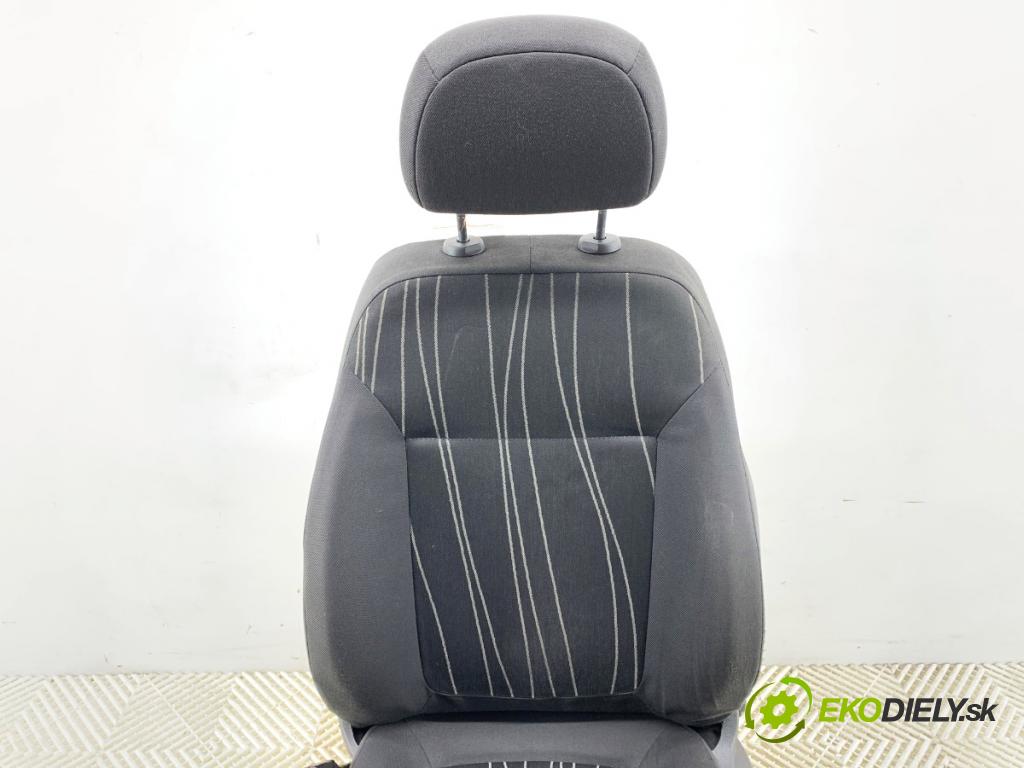 OPEL CORSA D (S07) 2006 - 2014    1.2 (L08, L68) 59 kW [80 KM] benzyna 2006 - 2014  Sedadlo ľavy predný