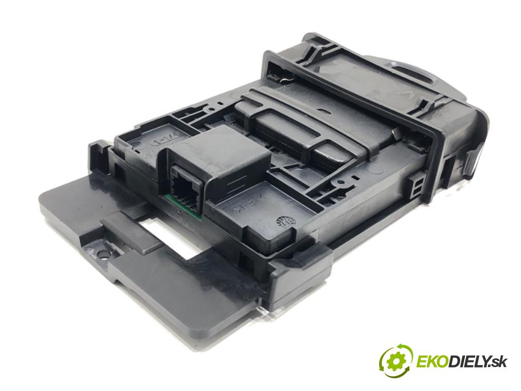 RENAULT LAGUNA III Grandtour (KT0/1) 2007 - 2015    2.0 dCi (KT07, KT0J, KT14, KT1A, KT1S) 96 kW [131 KM] olej napędowy 2007 - 2015  spinačka A2C53299319 (Spínacia skrinka a kľúč)