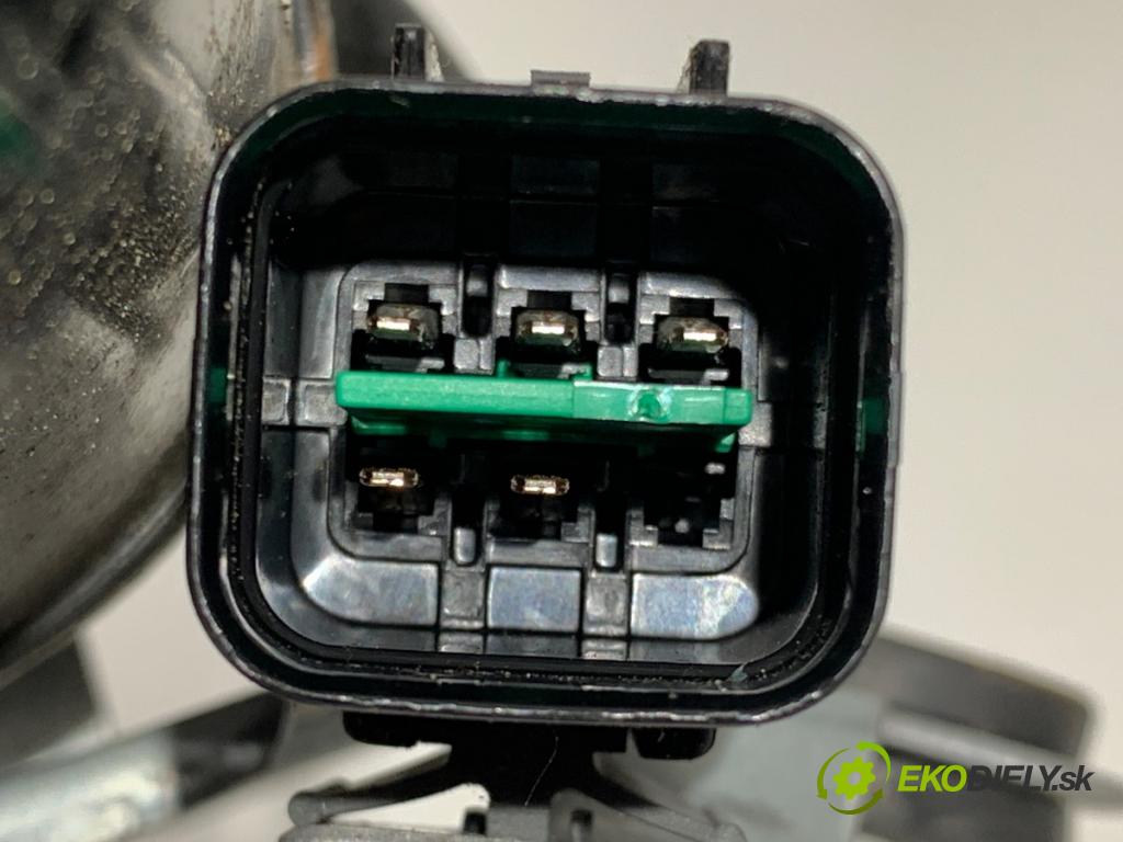 HYUNDAI ix35 (LM, EL, ELH) 2009 - 2022    1.7 CRDi 85 kW [116 KM] olej napędowy 2010 - 2022  Mechanizmus stieračov predný  (Motorček stieračov predný)