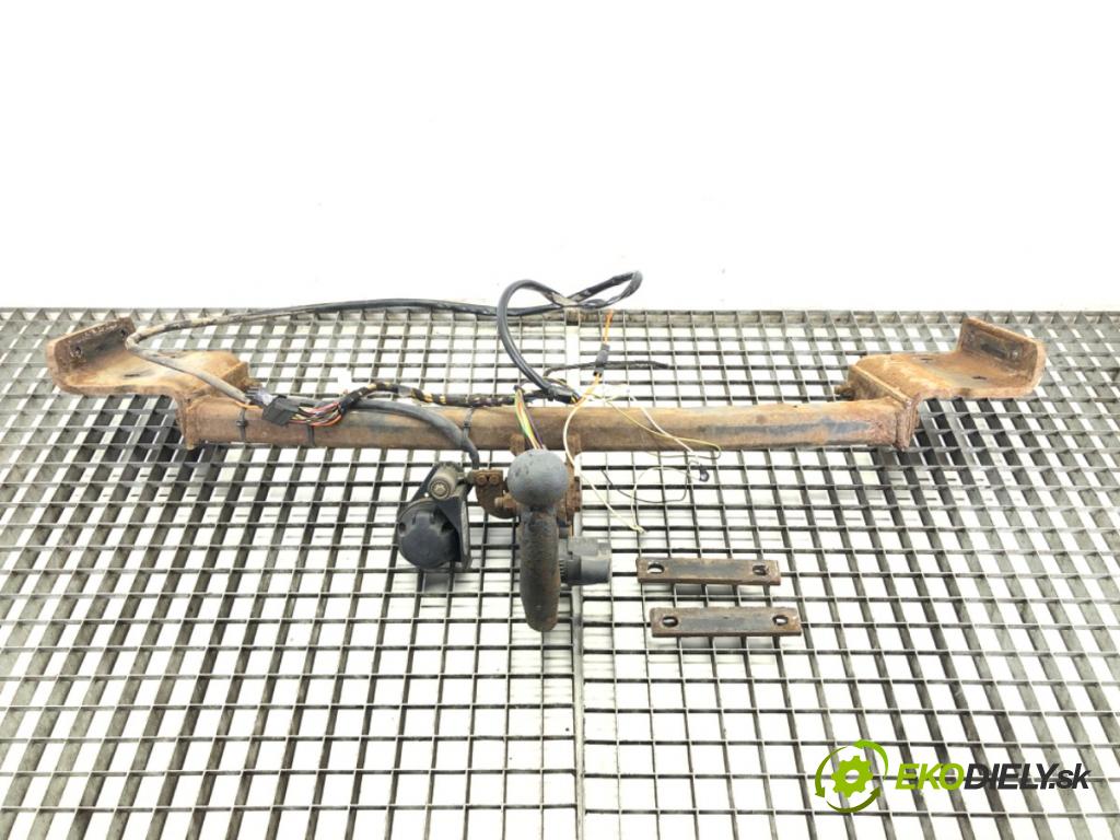 HYUNDAI ix35 SUV 2012 85 kW 1.7 CRDi 1685 Hák tažné zařízení  (Tažná zařízení)