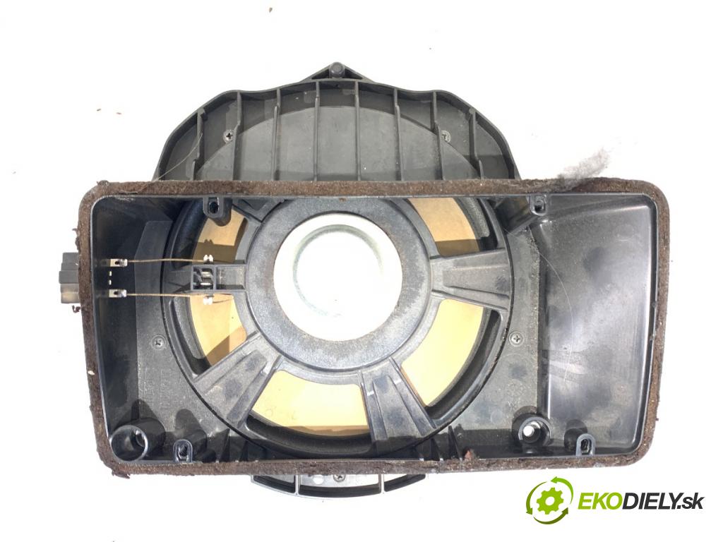 AUDI A4 B8 (8K2) 2007 - 2015    2.0 TDI 105 kW [143 KM] olej napędowy 2007 - 2015  subwoofer A1908013 (Audio zariadenie)