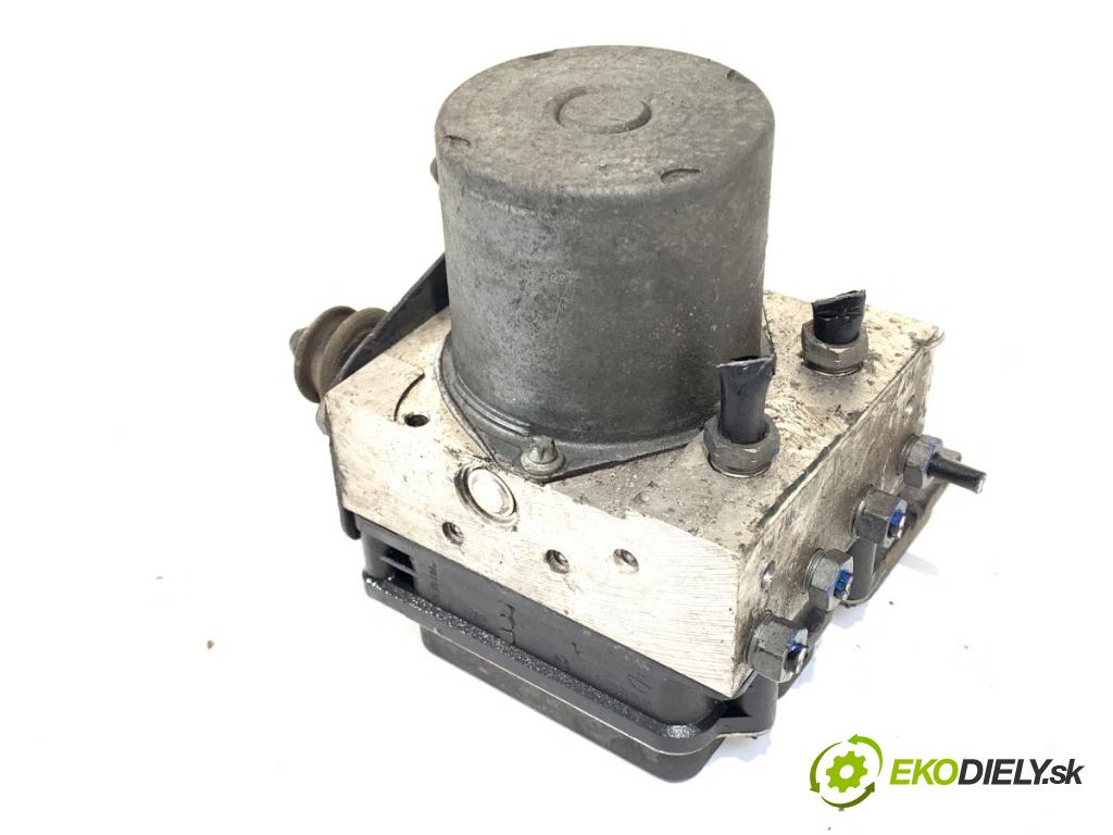 AUDI A4 B8 (8K2) 2007 - 2015    2.0 TDI 105 kW [143 KM] olej napędowy 2007 - 2015  Pumpa ABS 8K0907379AQ (Pumpa ABS)