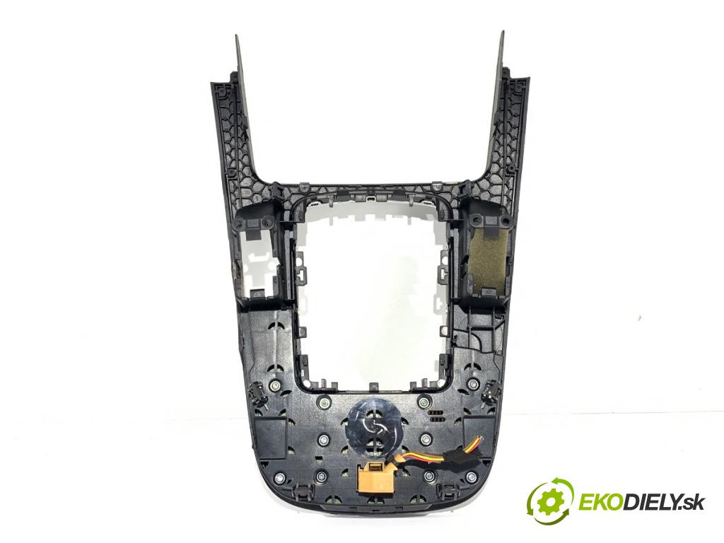 AUDI A4 B8 (8K2) 2007 - 2015    2.0 TDI 105 kW [143 KM] olej napędowy 2007 - 2015  Panel ovládania radia 8T0919609WFX (Prepínač/spínač/tlačidlo a ovládač kúrenia)