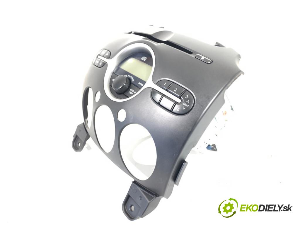 MAZDA 2 (DE_, DH_) 2007 - 2015    1.3 (DE3FS) 63 kW [86 KM] benzyna 2007 - 2015  RADIO 14797629 DF7466A40 (Audio zariadenie)
