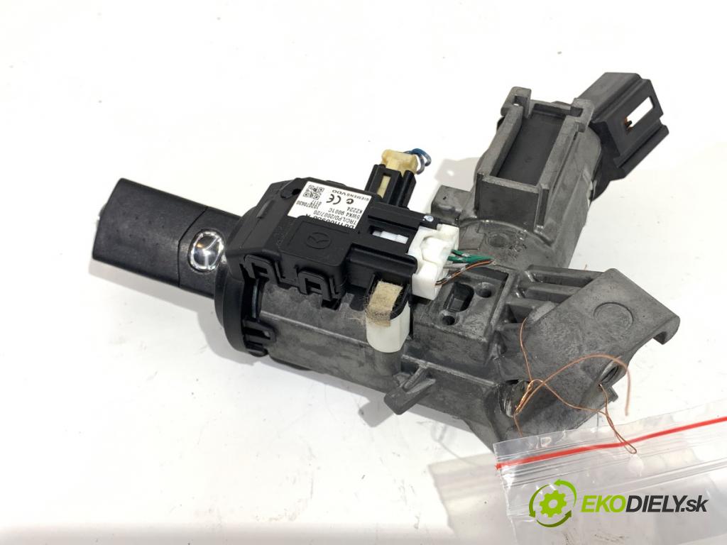 MAZDA 2 (DE_, DH_) 2007 - 2015    1.3 (DE3FS) 63 kW [86 KM] benzyna 2007 - 2015  spinačka D01H66938A (Spínacia skrinka a kľúč)