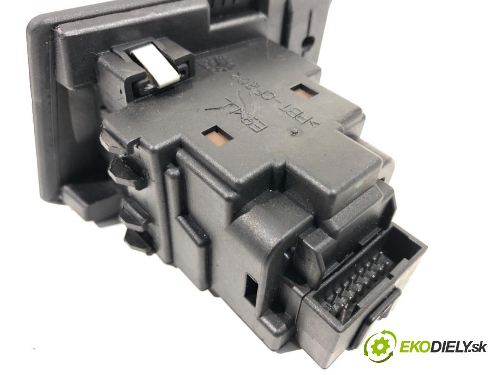 BMW 3 (E90) 2004 - 2012    320 i 110 kW [150 KM] benzyna 2004 - 2007  spinačka 6954719 (Spínacia skrinka a kľúč)