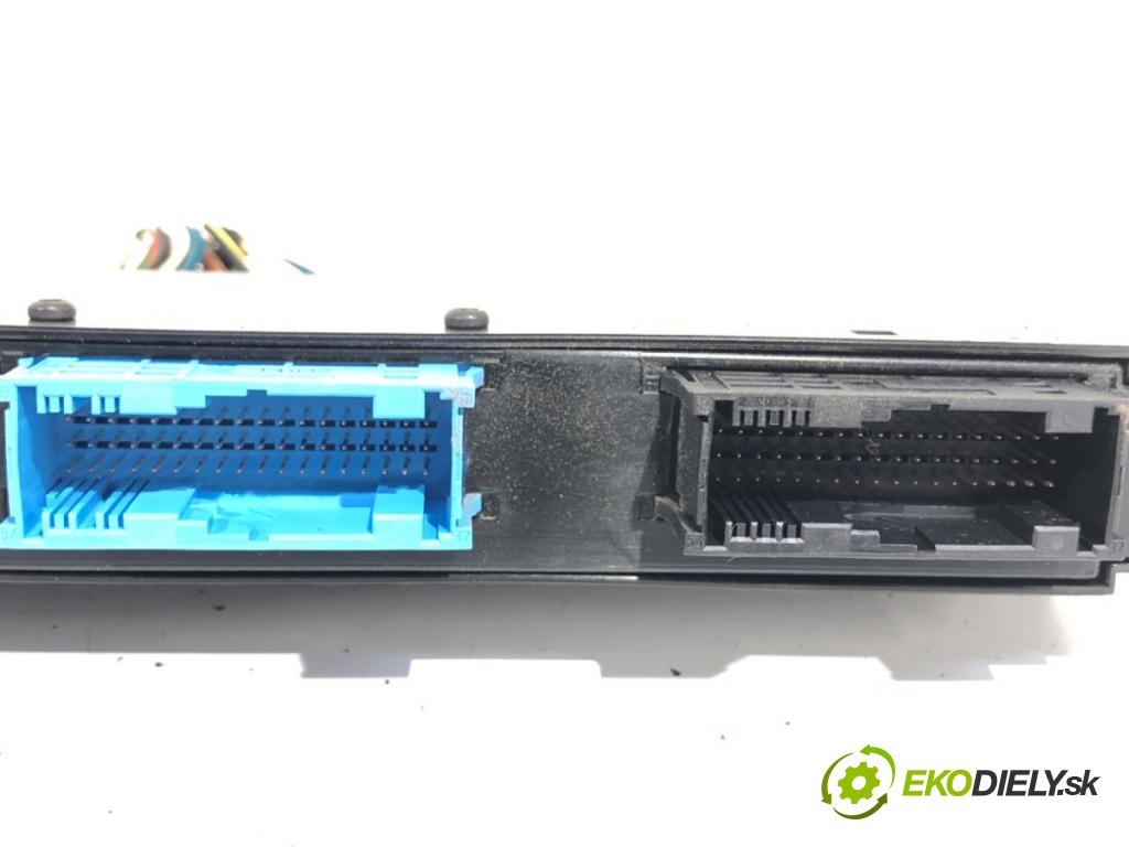 BMW 3 (E90) 2004 - 2012    320 i 110 kW [150 KM] benzyna 2004 - 2007  Modul komfortu 6971955 (Modul komfortu)