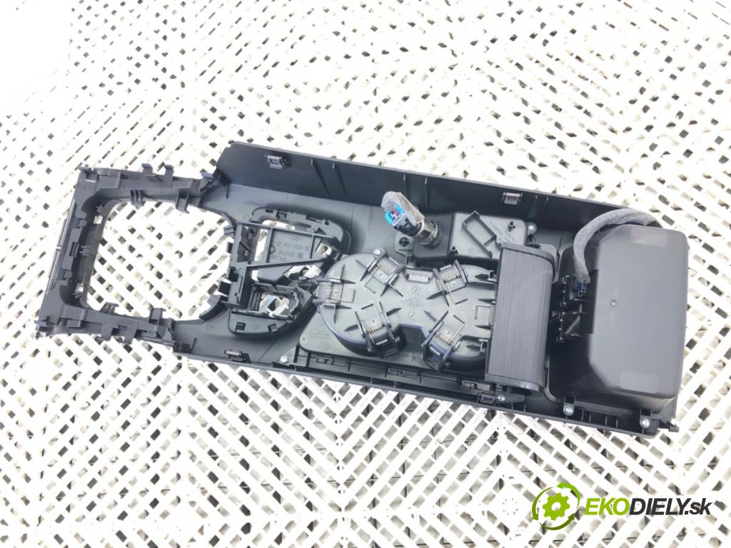 OPEL INSIGNIA A (G09) 2008 - 2017    2.0 CDTI (68) 118 kW [160 KM] olej napędowy 2008 - 2017  Držiak na nápoje  (Úchyt, držiak na nápoje)