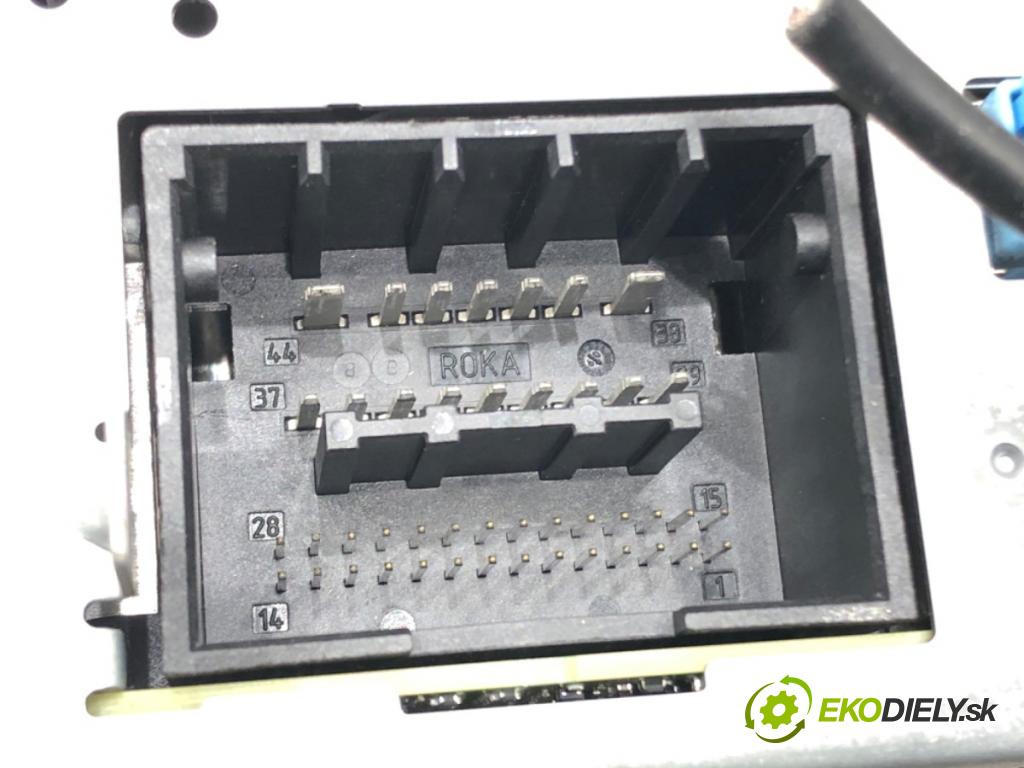 OPEL INSIGNIA A (G09) 2008 - 2017    2.0 CDTI (68) 118 kW [160 KM] olej napędowy 2008 - 2017  RADIO 13328735 (Audio zariadenie)