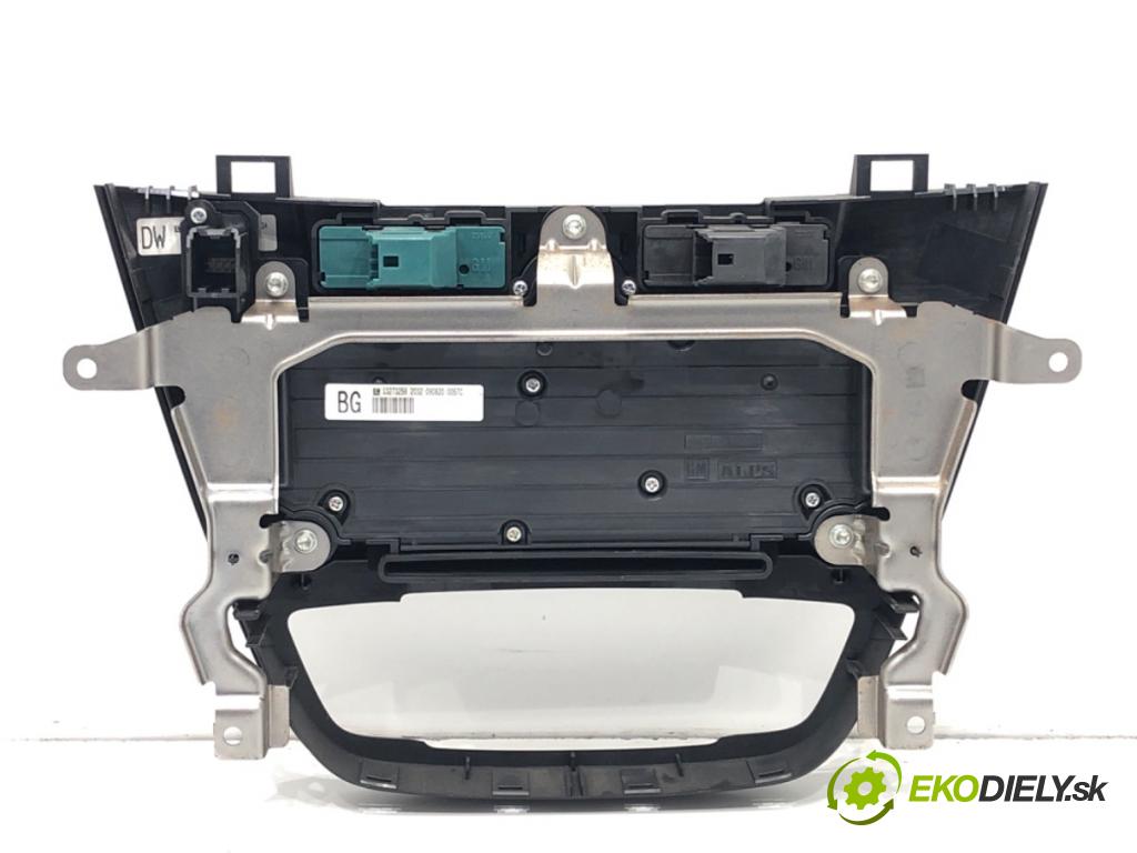 OPEL INSIGNIA A (G09) 2008 - 2017    2.0 CDTI (68) 118 kW [160 KM] olej napędowy 2008 - 2017  Panel ovládania radia 13273256 (Prepínač/spínač/tlačidlo a ovládač kúrenia)