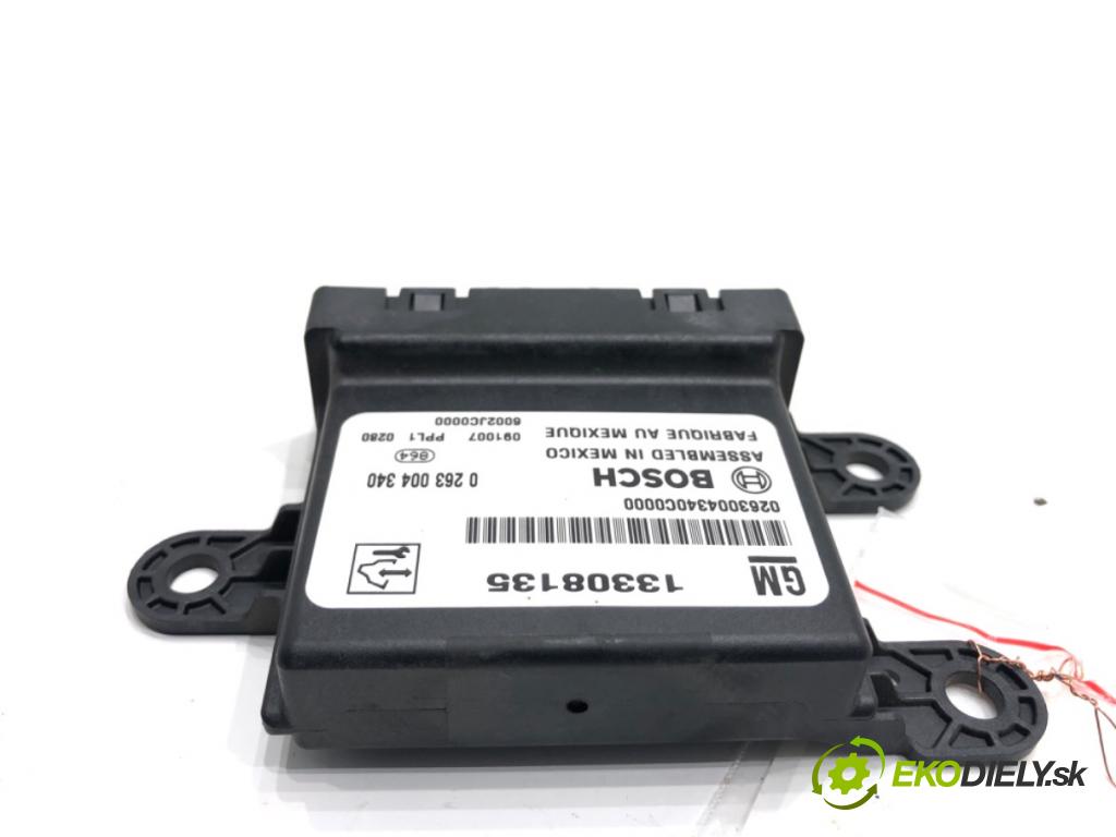 OPEL INSIGNIA A (G09) 2008 - 2017    2.0 CDTI (68) 118 kW [160 KM] olej napędowy 2008 - 2017  Modul PDC 13308135 (Ostatné)