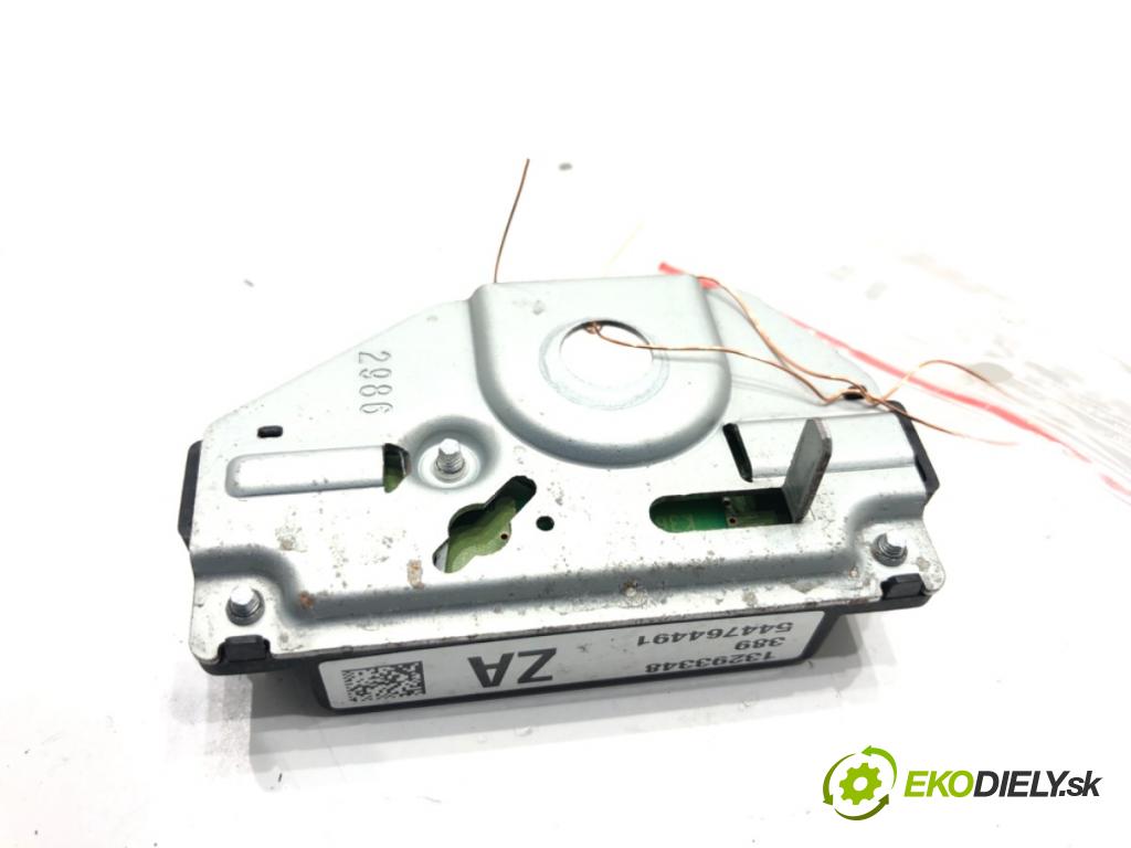 OPEL INSIGNIA A (G09) 2008 - 2017    2.0 CDTI (68) 118 kW [160 KM] olej napędowy 2008 - 2017  Zosilňovač Antenní: 13293348 (Zosilňovač)