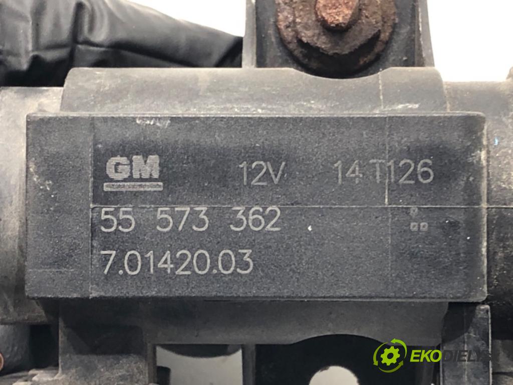 OPEL INSIGNIA A (G09) 2008 - 2017    2.0 CDTI (68) 118 kW [160 KM] olej napędowy 2008 - 2017  Ventil tlaku 55573362 (Ventil)