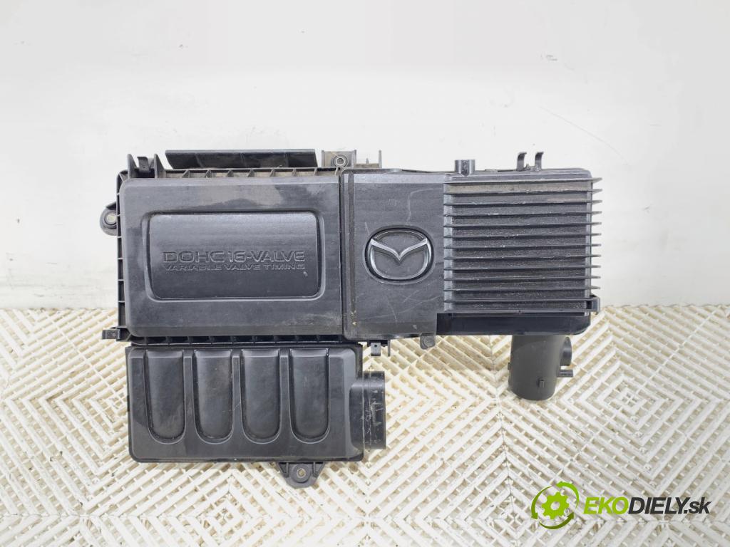 MAZDA 2 (DE_, DH_) 2007 - 2015    1.3 (DE3FS) 63 kW [86 KM] benzyna 2007 - 2015  Obal filtra vzduchu 100140-9894 (Obal filtra vzduchu)