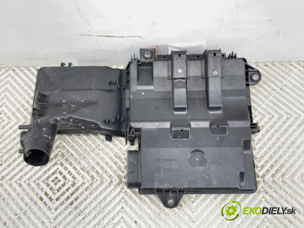 MAZDA 2 (DE_, DH_) 2007 - 2015    1.3 (DE3FS) 63 kW [86 KM] benzyna 2007 - 2015  Obal filtra vzduchu 100140-9894 (Obal filtra vzduchu)