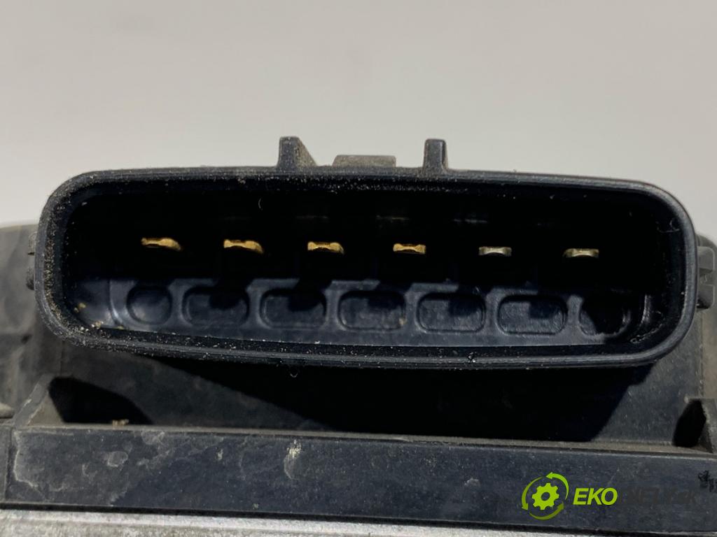 MAZDA 2 (DE_, DH_) 2007 - 2015    1.3 (DE3FS) 63 kW [86 KM] benzyna 2007 - 2015  Škrtiaca klapka ZJ3813640 (Škrtiaca klapka)