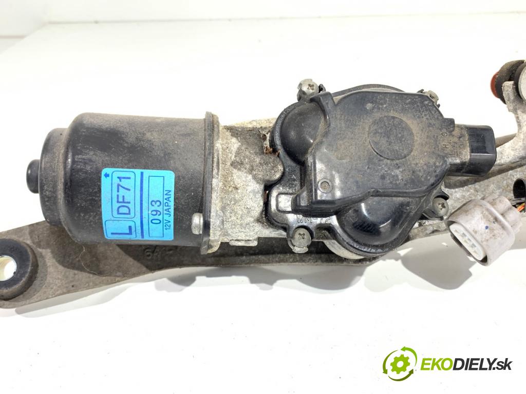 MAZDA 2 (DE_, DH_) 2007 - 2015    1.3 (DE3FS) 63 kW [86 KM] benzyna 2007 - 2015  Mechanizmus stieračov predný LDF71 (Motorček stieračov predné)