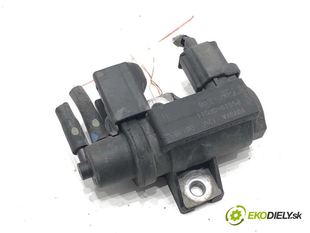TOYOTA COROLLA Verso (ZER_, ZZE12_, R1_) 2004 - 2009    2.2 D-4D (AUR10_) 100 kW [136 KM] olej napędowy 2005 - 2009  Ventil tlaku 25819-0R011 (Ventil)