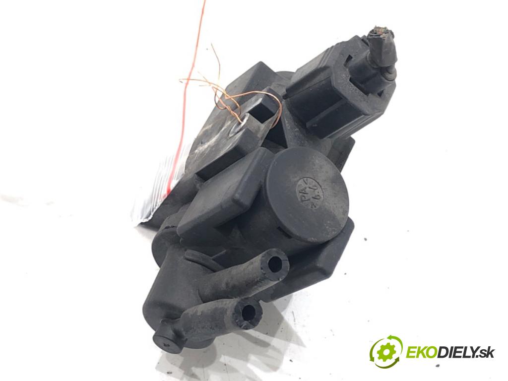 TOYOTA COROLLA Verso (ZER_, ZZE12_, R1_) 2004 - 2009    2.2 D-4D (AUR10_) 100 kW [136 KM] olej napędowy 2005 - 2009  Ventil tlaku 25819-0R011 (Ventil)