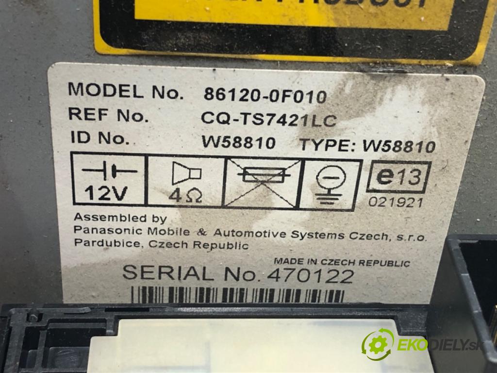 TOYOTA COROLLA Verso (ZER_, ZZE12_, R1_) 2004 - 2009    2.2 D-4D (AUR10_) 100 kW [136 KM] olej napędowy 2005 - 2009  RADIO 86120-0F010 (Audio zariadenie)