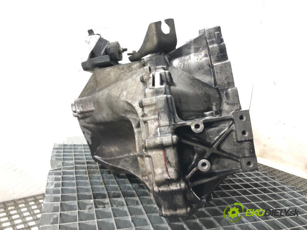 TOYOTA COROLLA Verso (ZER_, ZZE12_, R1_) 2004 - 2009    2.2 D-4D (AUR10_) 100 kW [136 KM] olej napędowy 2005 - 2009  Prevodovka  (Prevodovka)