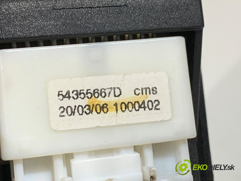 TOYOTA COROLLA Verso (ZER_, ZZE12_, R1_) 2004 - 2009    2.2 D-4D (AUR10_) 100 kW [136 KM] olej napędowy 2005 - 2009  Prepínač okien 84820-0F030 (Prepínač/spínač/tlačidlo a ovládač kúrenia)