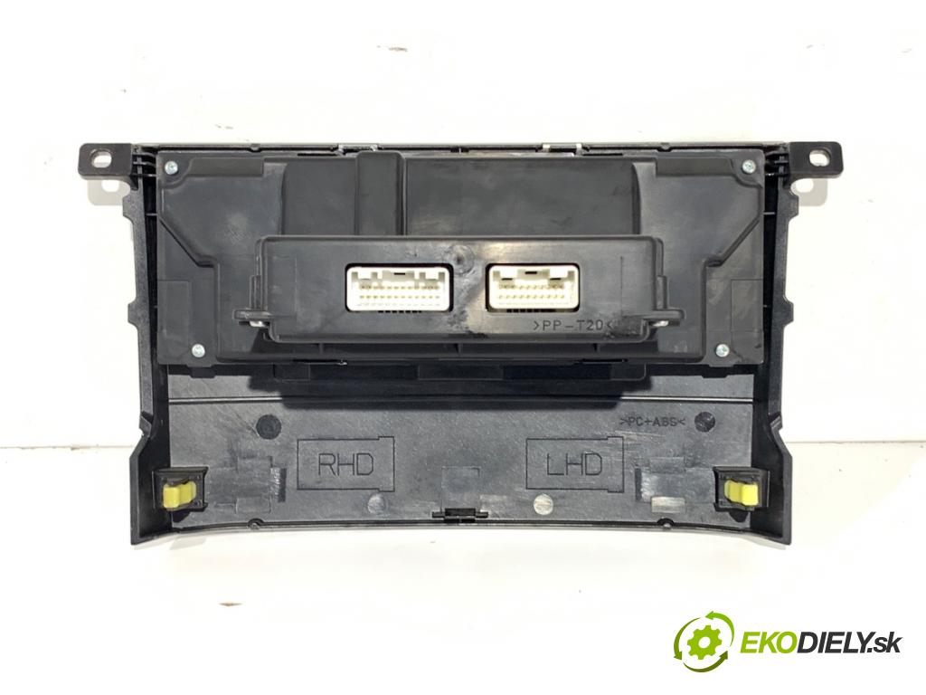TOYOTA COROLLA Verso (ZER_, ZZE12_, R1_) 2004 - 2009    2.2 D-4D (AUR10_) 100 kW [136 KM] olej napędowy 2005 - 2009  Panel ovládania kúrenia 55900-0F030 (Prepínacie páčky pod volantom)