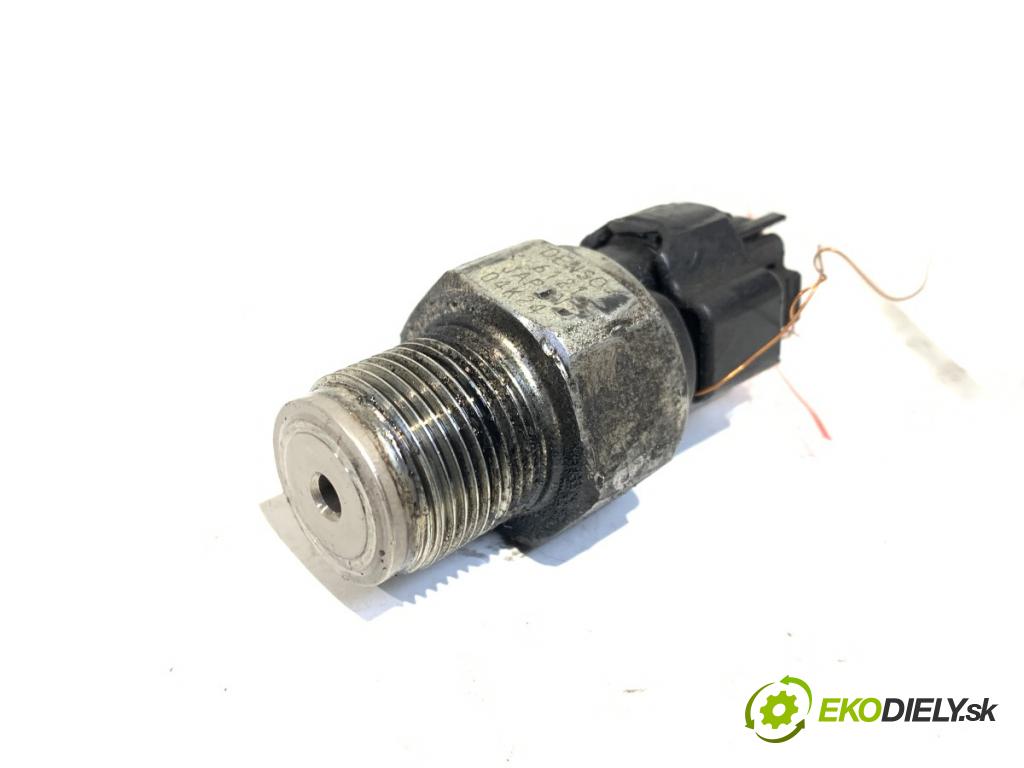 TOYOTA COROLLA Verso (ZER_, ZZE12_, R1_) 2004 - 2009    2.2 D-4D (AUR10_) 100 kW [136 KM] olej napędowy 2005 - 2009  Snímač tlaku paliva  (Snímač)