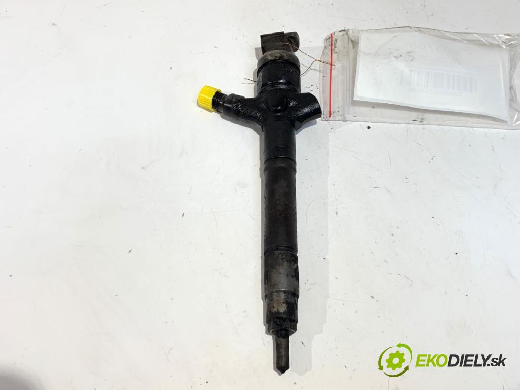 TOYOTA COROLLA Verso (ZER_, ZZE12_, R1_) 2004 - 2009    2.2 D-4D (AUR10_) 100 kW [136 KM] olej napędowy 2005 - 2009  vstrekovač  (Vstrekovač paliva)