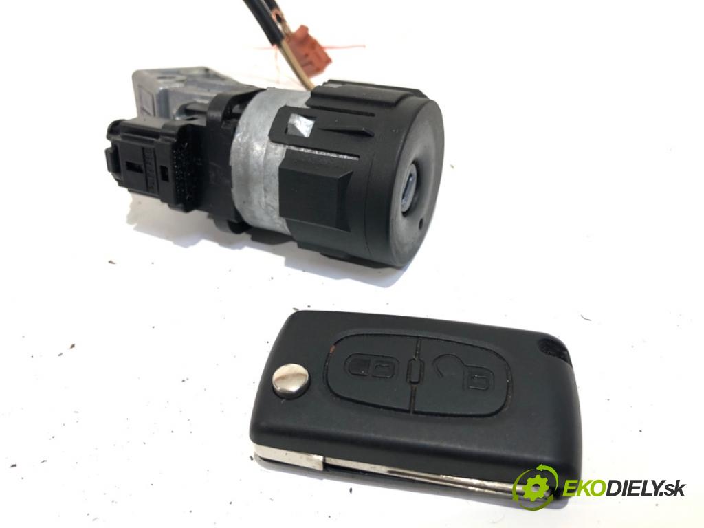 PEUGEOT 207 (WA_, WC_) 2006 - 2015    1.4 54 kW [73 KM] benzyna 2006 - 2013  spinačka 36410600 (Spínacia skrinka a kľúč)