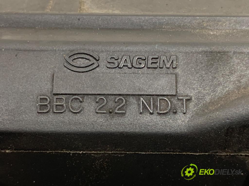 PEUGEOT 207 (WA_, WC_) 2006 - 2015    1.4 54 kW [73 KM] benzyna 2006 - 2013  Cievka zapaľovacia  (Zapaľovacia cievka/modul)