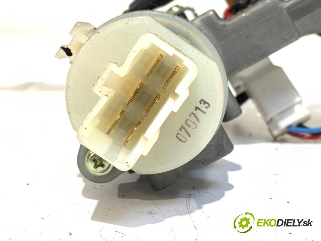 KIA SPORTAGE II (JE_, KM) 2004 - 2022    2.0 i 16V 104 kW [141 KM] benzyna 2004 - 2022  spinačka  (Spínacia skrinka)