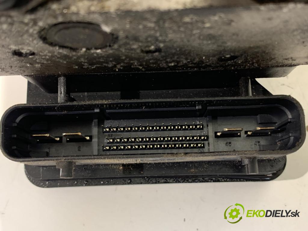 KIA SPORTAGE II (JE_, KM) 2004 - 2022    2.0 i 16V 104 kW [141 KM] benzyna 2004 - 2022  Pumpa ABS 58920-0Z600 (Pumpa ABS)