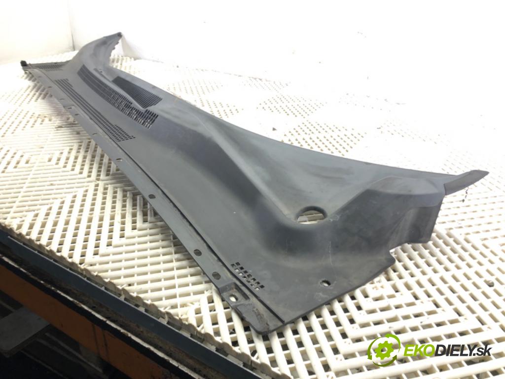 KIA SPORTAGE II (JE_, KM) 2004 - 2022    2.0 i 16V 104 kW [141 KM] benzyna 2004 - 2022  Torpédo, plast pod čelné okno 86150-0Z000 (Torpédo)