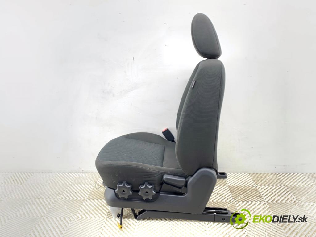 KIA SPORTAGE II (JE_, KM) 2004 - 2022    2.0 i 16V 104 kW [141 KM] benzyna 2004 - 2022  Sedadlo ľavy predný