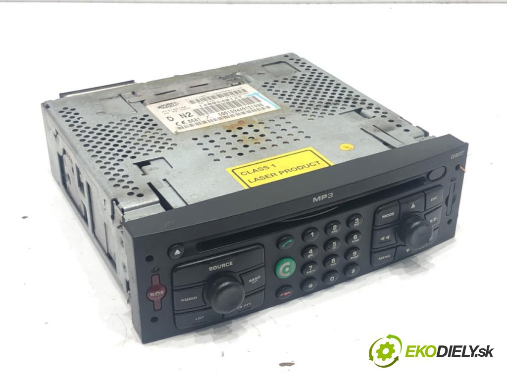 FIAT ULYSSE (179_) 2002 - 2011    2.2 JTD 94 kW [128 KM] olej napędowy 2002 - 2006  RADIO Navigácia 14005401XT (Audio zariadenie)