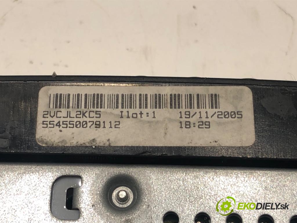 FIAT ULYSSE (179_) 2002 - 2011    2.2 JTD 94 kW [128 KM] olej napędowy 2002 - 2006  RADIO Navigácia 14005401XT (Audio zariadenie)