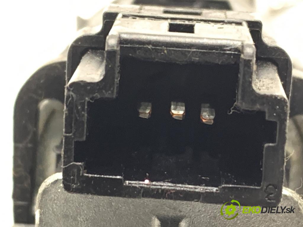 FIAT ULYSSE (179_) 2002 - 2011    2.2 JTD 94 kW [128 KM] olej napędowy 2002 - 2006  spinačka 36410600 (Spínacia skrinka a kľúč)