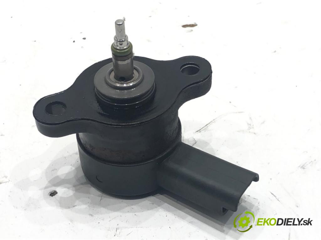 FIAT ULYSSE (179_) 2002 - 2011    2.2 JTD 94 kW [128 KM] olej napędowy 2002 - 2006  Regulátor tlaku paliva 0281002493 (Ostatné)