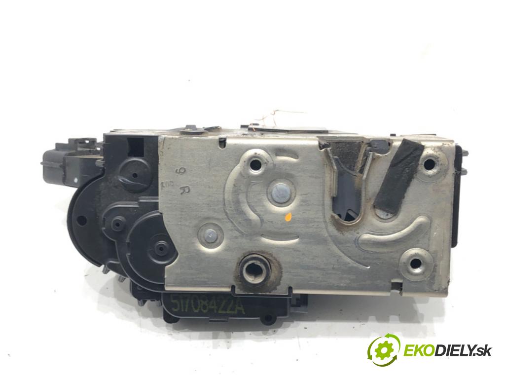 FIAT CROMA (194_) 2005 - 2022    1.9 D Multijet (194AXC1B, 194AXC12) 110 kW [150 KM] olej napędowy 2005 - 2011  zámok dveře pravý zadní část 51708422A