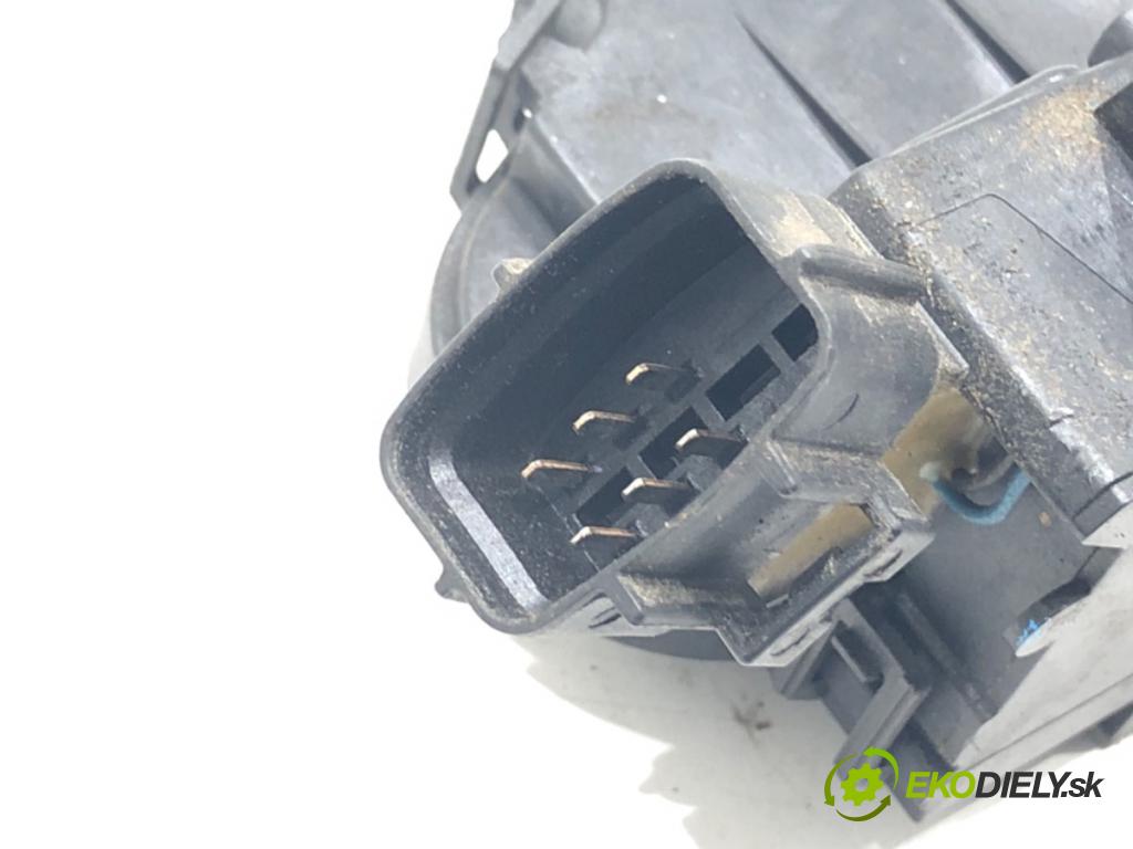 FIAT CROMA (194_) 2005 - 2022    1.9 D Multijet (194AXC1B, 194AXC12) 110 kW [150 KM] olej napędowy 2005 - 2011  zámok dveře pravý zadní část 51708422A