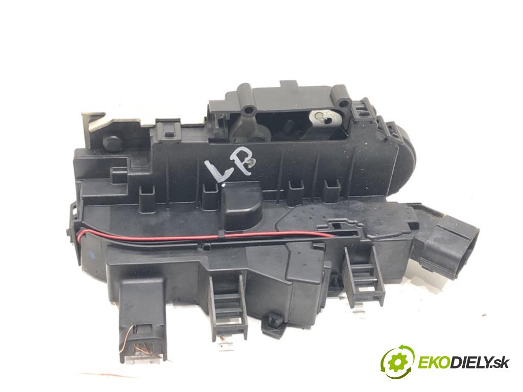 FIAT CROMA (194_) 2005 - 2022    1.9 D Multijet (194AXC1B, 194AXC12) 110 kW [150 KM] olej napędowy 2005 - 2011  zámok dveře levý přední část 51708421A