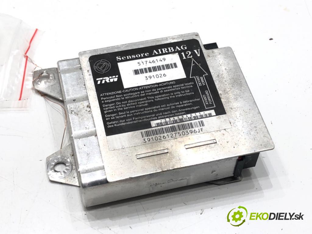 FIAT CROMA (194_) 2005 - 2022    1.9 D Multijet (194AXC1B, 194AXC12) 110 kW [150 KM] olej napędowy 2005 - 2011  senzor airbag 51746149 (Snímač)