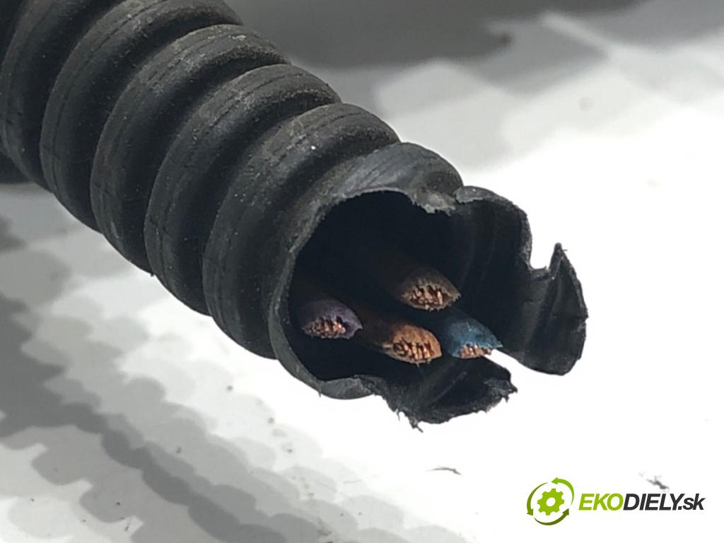 FIAT CROMA (194_) 2005 - 2022    1.9 D Multijet (194AXC1B, 194AXC12) 110 kW [150 KM] olej napędowy 2005 - 2011  Váha vzduchu 55350048 0281002618 (Váha vzduchu)