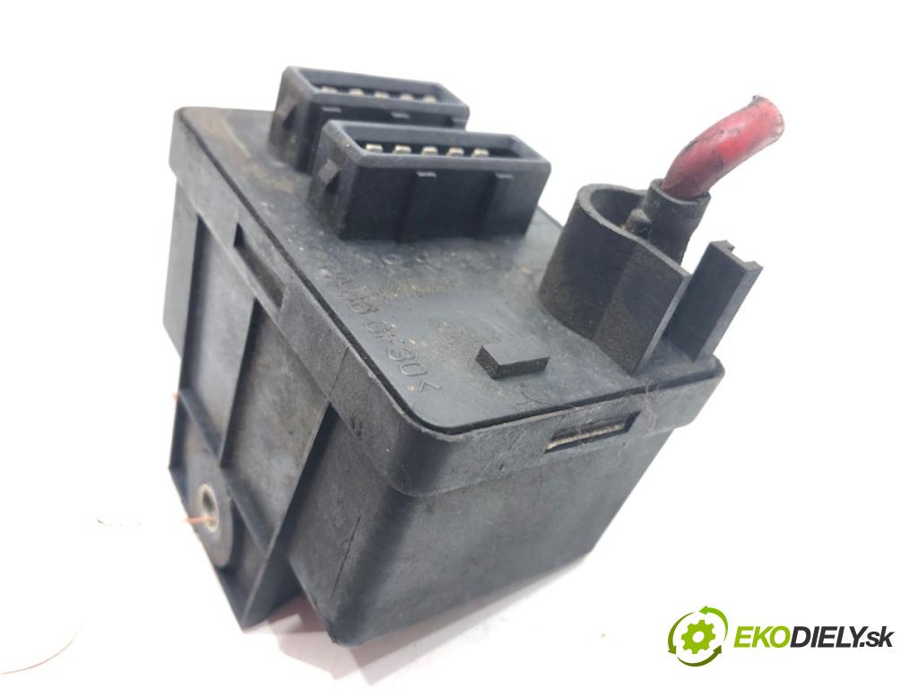 FIAT CROMA (194_) 2005 - 2022    1.9 D Multijet (194AXC1B, 194AXC12) 110 kW [150 KM] olej napędowy 2005 - 2011  relé sviečok žhavenia 55193073 (Relé)