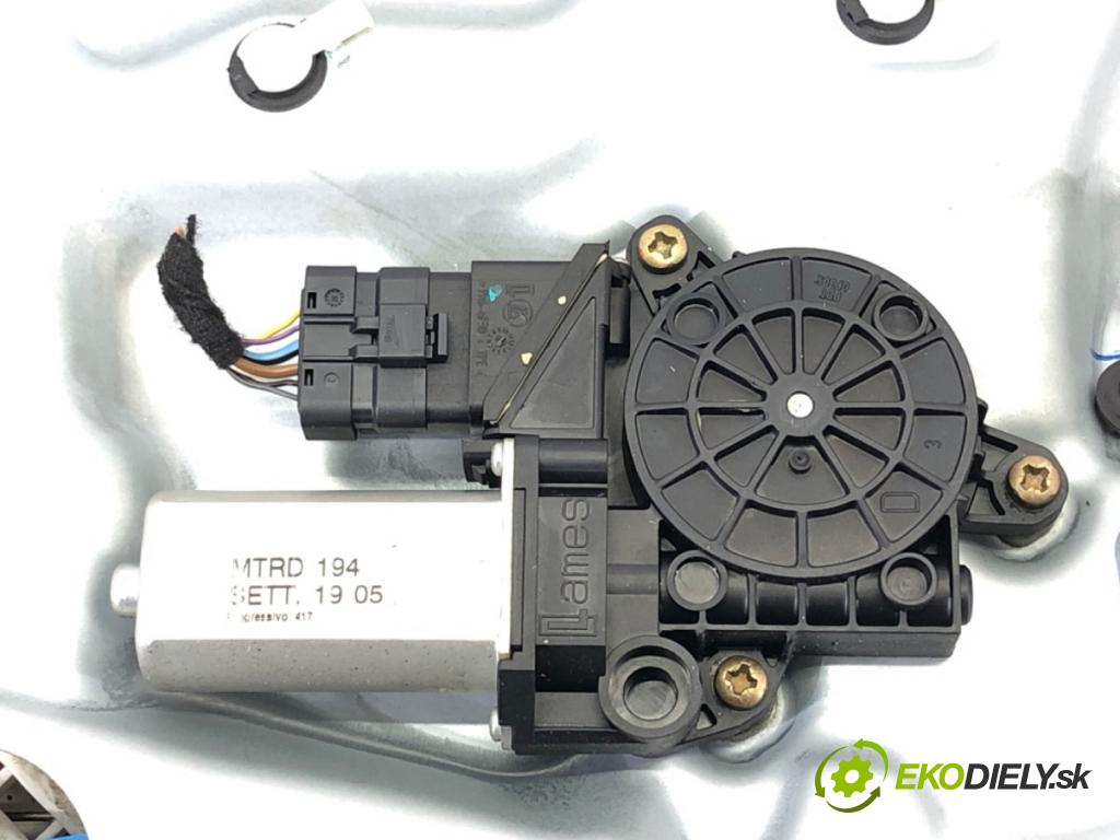 FIAT CROMA (194_) 2005 - 2022    1.9 D Multijet (194AXC1B, 194AXC12) 110 kW [150 KM] olej napędowy 2005 - 2011  mechanismus okna pravý přední část 00517461290