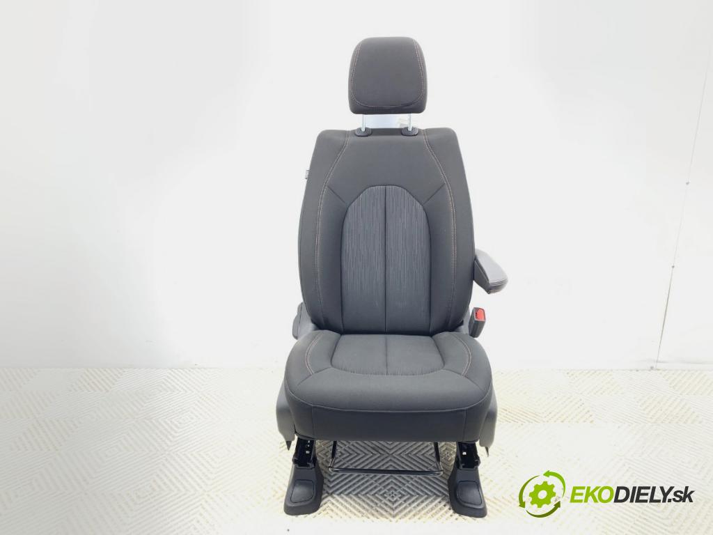 CHRYSLER PACIFICA 2016 - 2022    3.6 214 kW [291 KM] benzyna 2016 - 2022  Sedadlo pravy predný 