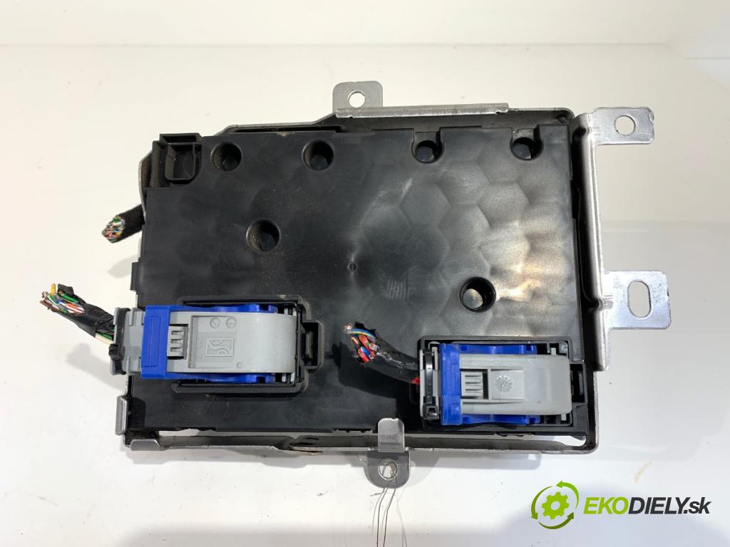 FIAT TIPO Kombi (356_) 2016 - 2022    1.4 (356WXA1B) 70 kW [95 KM] benzyna 2016 - 2022  modul BSI 00520721190 (Pojistkové skříňky)